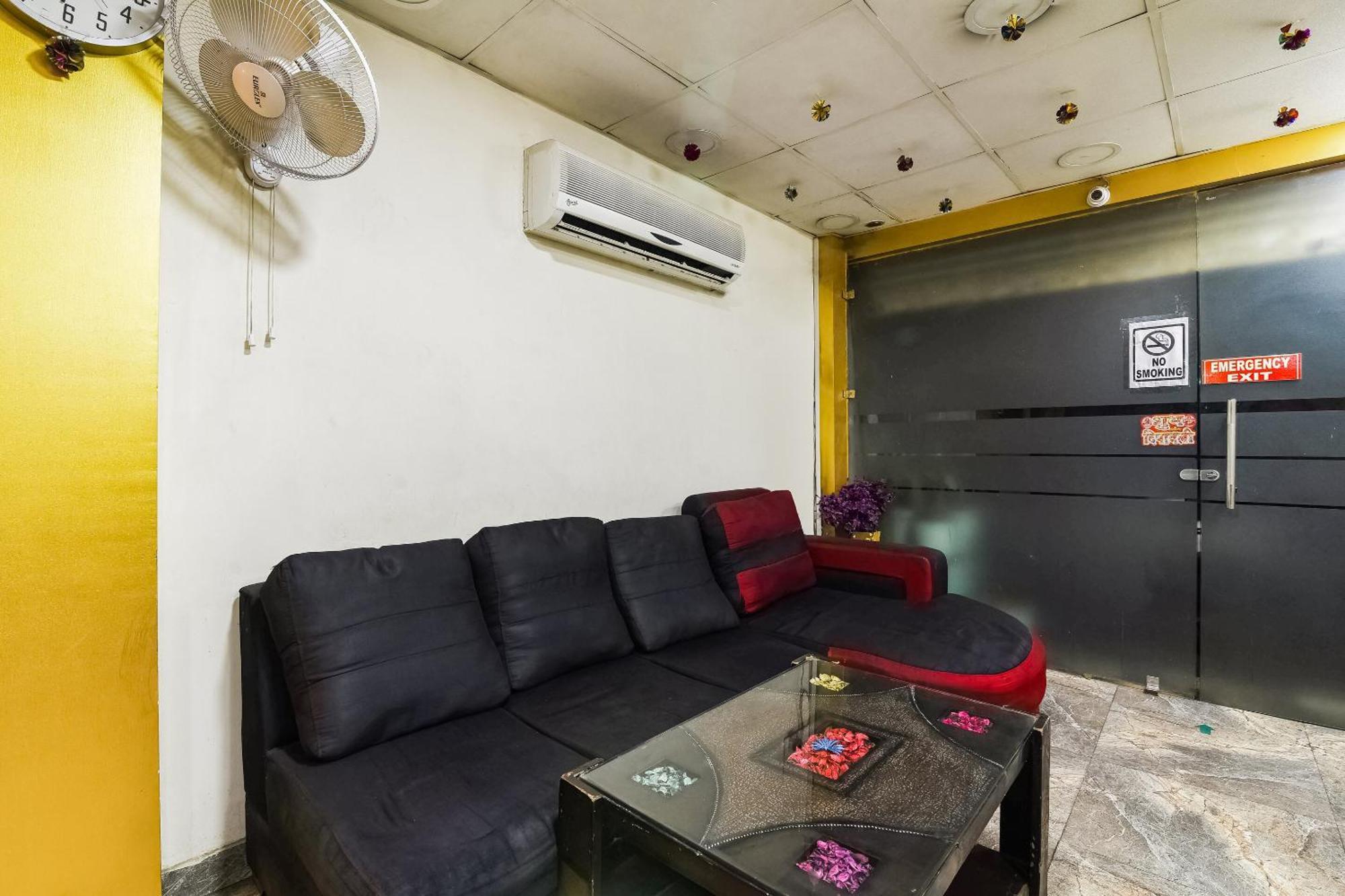 O King Palace 3*